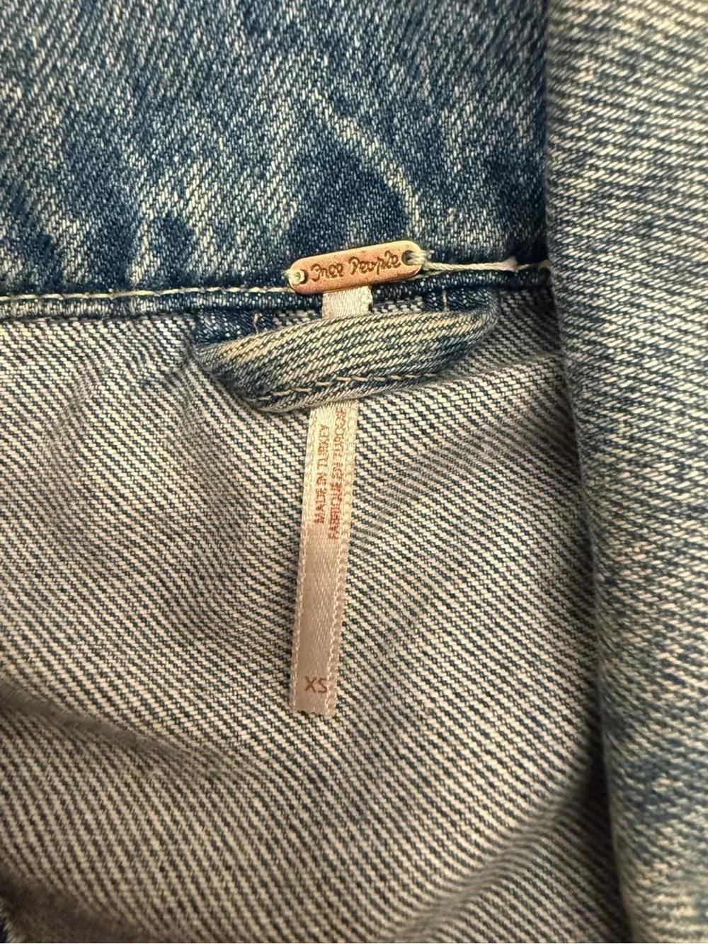 Free People Light Wash Denim Jacket - Picture 3 of 3